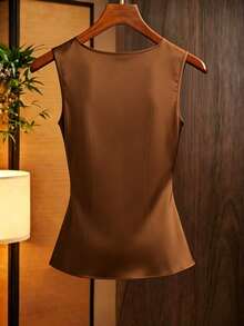 SHEIN Franclia Áo tank top không tay cổ chữ V, xếp ly eo, chất liệu satin thanh lịch, thích hợp để mặc nhiều lớp hoặc mặc ngoài vào mùa hè. - Cà phê nâu - Xem 2