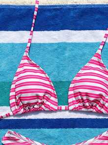 Swim Mod Bộ đồ đi biển 2 món dành cho nữ, thời trang dễ thương, gợi cảm, thích hợp cho kỳ nghỉ biển, hồ bơi, tiệc tùng. Áo crop top buộc dây cổ yếm và quần bikini in họa tiết hoa và sọc ngẫu nhiên, thích hợp cho mùa xuân/hè. - Nhiều màu - Xem 4