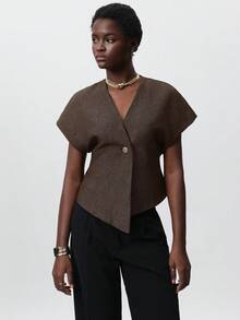 Zanirela Minimalist Deconstructed Oversized V-Neck Single-Button Cardigan, Asymmetric Hem Design, Sleeveless Blouse, Workwear For Women, Suitable For Commuting, Summer & Autumn - Brown - View 1