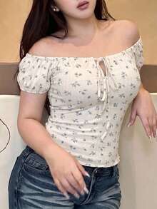 Dazy Plus Ditsy Ditsy 小碎花前綁帶挖領短袖短版夏季印花T恤 - 米色 - 查看 4