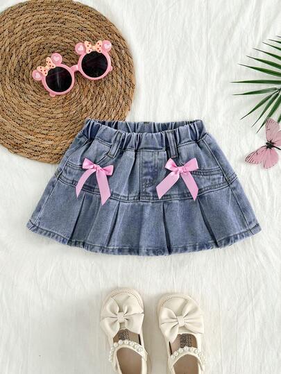 SHEIN Baby Girls' New Fashion Casual Soft Cute Pink Bowknot Blue Denim Pleated Mini Skirt Spring Summer,For Baby Girls Spring/Summer Dailywear Outfits,Girls Streetwear Outfits,Festival Outfits For Girls ,Party Outfits For Girls ,Beach Outfits For Girls ,Birthday Outfits For Girls ,Country Clothes For Girls,Elegant Dress For Girls,Girls Graduation Outfit,Casual Girls Outfits,Summer Vacation Outfits For Girls ,Graphic Jeans Girls ,Toddler Skirt ,2-Years-Old Girls Skirt ,Casual Skirt ,Summer Skirt,Bowknot Skirt