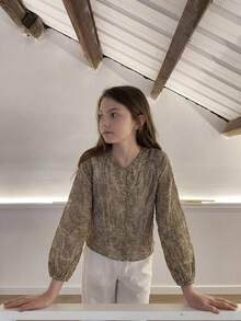 DAZY V-Neck Loose Lantern Sleeve Textured Pattern Tween Girls Blouse - Khaki - View 3