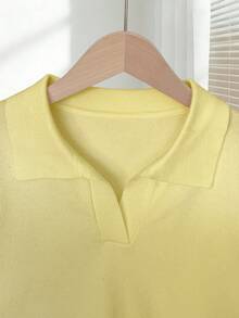 Franclia Women's Spring/Summer White Simple Casual Turndown Collar Raglan Short Sleeve Solid Color Fitted Knit Top, Plus Size - Yellow - View 3