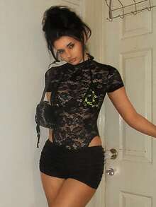 EgrlEra 优雅蕾丝镂空连体裤，适合浪漫烛光晚餐、闺蜜聚会、生日派对、写真拍摄、春夏穿着。 - 黑色 - 查看 5