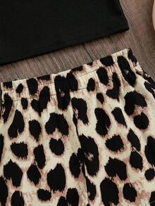 Emery Rose Kids Emery Rose Kids Set 2 Potong Baju Rajut Tanpa Lengan dan Celana Pendek untuk Anak Perempuan - Hitam - View 4