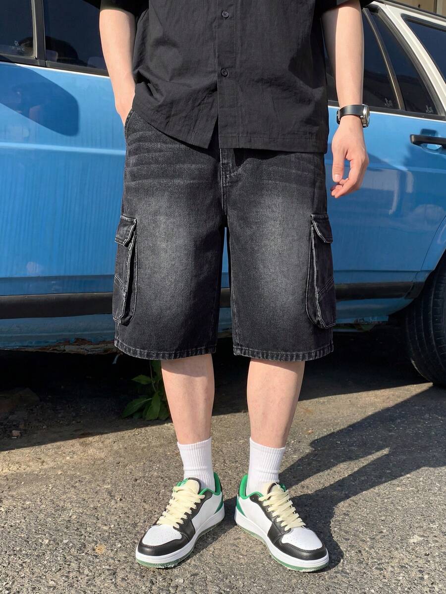 SHEIN 青少年男童时尚休闲黑色多口袋工装设计宽松阔腿舒适工装短裤,适合青少年男童日常穿着,柔软舒适,也适合青少年男童春夏穿着。 - 黑色 - 查看 1