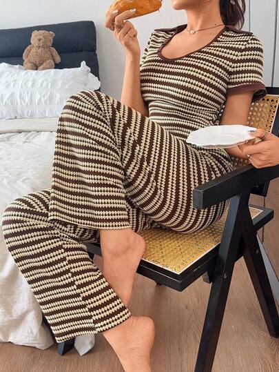 Napfluff Bộ đồ ngủ nữ dệt kim sọc jacquard cổ chữ V tay ngắn kiểu dáng thường ngày
