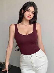 DAZY 女士纯色无袖宽肩带修身休闲背心，夏季穿着 - 酒紅色 - 查看 4
