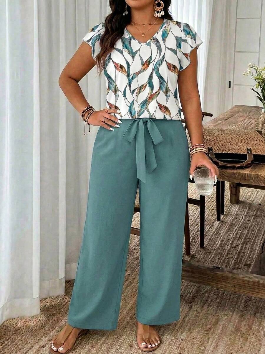 SHEIN Frenchy Bộ 2 món dành cho nữ cỡ lớn, kiểu dáng Bohemian, họa tiết hoa lá trừu tượng, áo và quần màu xanh ngọc trơn, phong cách thời trang mới, thích hợp cho trang phục ngoài trời mùa xuân/hè. - Màu xanh ngọc - Xem 1
