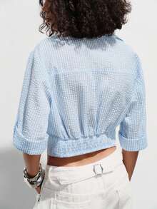 SHEIN Luminelle Camisa casual de mujer con cuello en V texturizada a rayas, de corte corto, con cintura ceñida, de estilo fashionable y minimalista, para primavera/verano - Azul - Ver 2