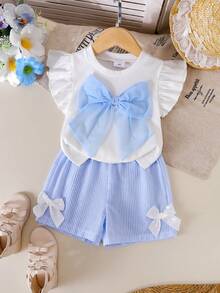 SHEIN Playful Pals 女童休闲甜美圆领短袖修身短款T恤和松紧腰短裤套装，饰有3D蝴蝶结 - 藍色 - 查看 4