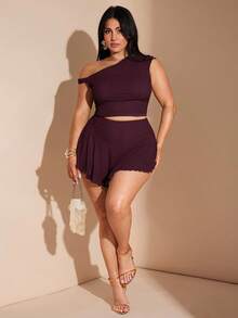 SHEIN BAE Set de 2 piezas para mujer de talla grande con top asimétrico con cuello acanalado en verde oliva y falda ajustado con volantes asimétricos, conjunto de vacaciones - Granate - Ver 3