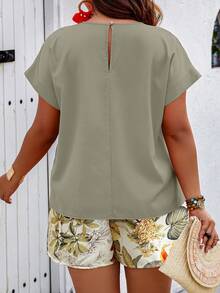 SHEIN Clasi Random Print Casual Casual Formal Smart Casual Vacation Style Plus Size 2 Pieces Set Beach Vacation Sage Green Hot Pink Summer - Multicolor - View 2