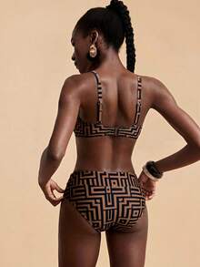 Travachic Women's Geometric Print Swimwear Set, Suitable For Beach Vacation - Multicolor - View 2