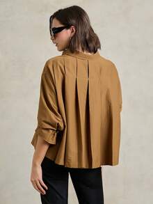Rouah Blusa holgada con pliegues en la espalda de manga larga color marrón camello con broches premium, puños ajustables fruncidos, camisa de moda para noches de verano - Caqui - Ver 7