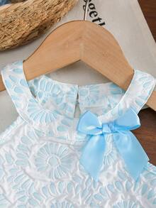 SHEIN 女嬰套裝 6個月-3歲 2件/套 夏季優雅華麗休閒日常風格 寬鬆無袖荷葉邊花朵印花上衣短褲套裝 - 藍色 - 查看 4
