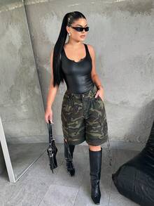 女士迷彩印花休闲宽松口袋牛仔工装短裤 - 軍綠色 - 查看 1