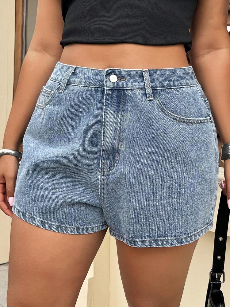 Dazy Plus Casual Solid Color Washed Distressed Denim Shorts, Versatile Plus Size Women Spring/Summer