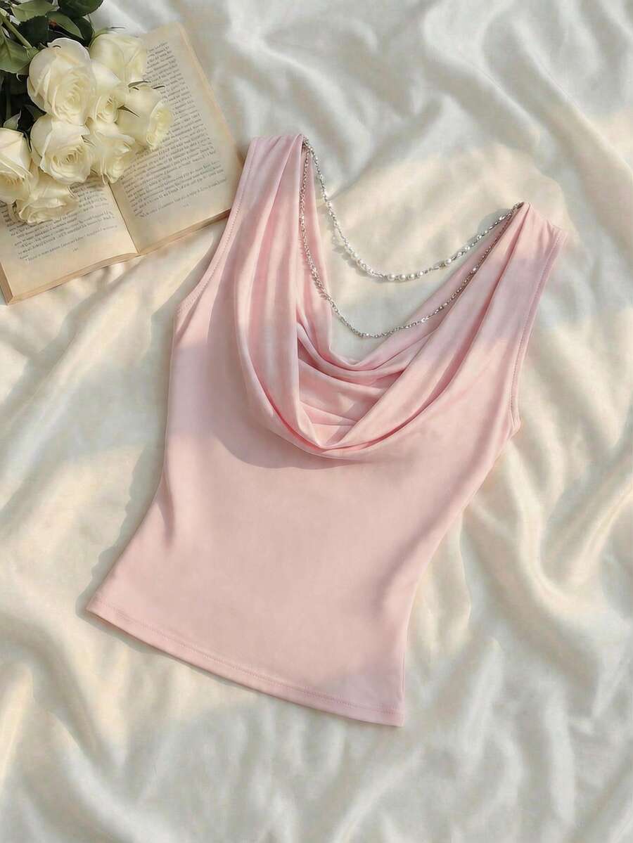 SHEIN MOD Top sin mangas ajustado con cuello en pico, espalda descubierta y cadena de perlas falsas