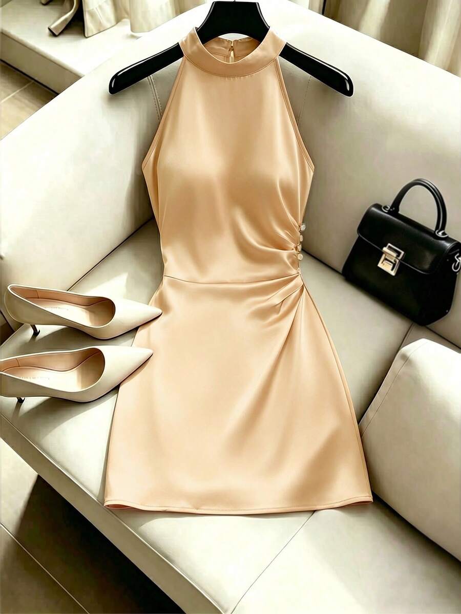Franclia Vestido Minimalista Feminino de Cor Sólida com Botões Laterais e Decote Halter - Damasco - Visão 1
