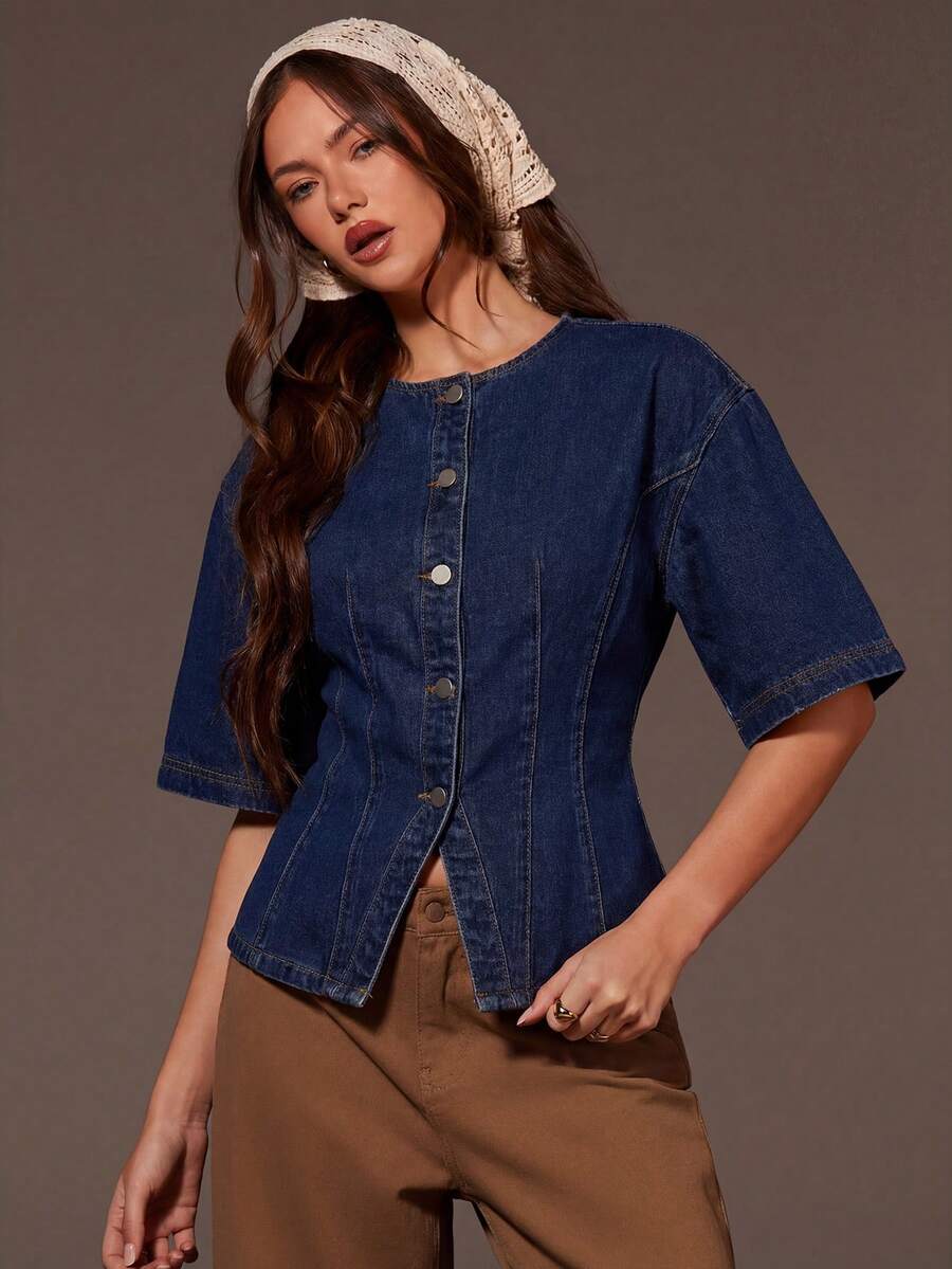 Athîral Denim 女士时尚百搭纽扣短袖牛仔衬衫，休闲日常穿着 - 藍色 - 查看 1