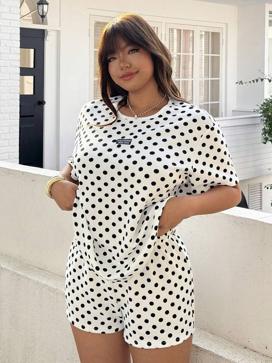 SHEIN EZwear 大码波点印花圆领短袖上衣和短裤两件套 - 黑與白 - 查看 1