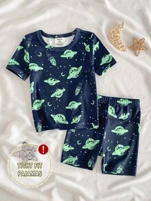 Bộ đồ ngủ ôm sát cho bé trai, áo tay ngắn và quần short, họa tiết không gian phát sáng trong bóng tối, chất vải mềm mại và thoải mái, thích hợp cho bé trai mặc ở nhà. - Màu xanh hải quân - Xem 4