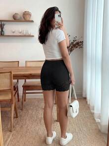 Enliva Quần legging ngày lễ tối giản thường ngày cỡ lớn cho nữ có viền ren, vải mềm mại và thoải mái - màu đen - Xem 2