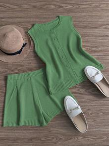 GlowEve Women's New Retro Single-Breasted Round Neck Solid Color Knit Sweater Vest Cardigan, Versatile Shorts Daily Outfit, 2-Piece Sweater Set - Green - View 5