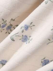 Dazy Plus Áo thun ngắn tay mùa hè dáng crop top cổ tròn buộc dây phía trước họa tiết hoa nhí nhỏ xinh - Màu be - Xem 3