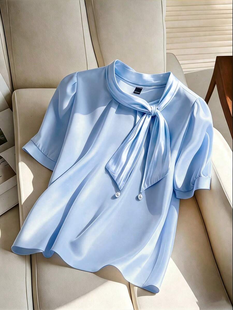 GlowEve CURVE Áo sơ mi satin thắt nơ cỡ lớn dành cho nữ, áo sơ mi voan trắng dáng rộng thanh lịch mùa hè mới dành cho nữ. - Màu xanh nhạt - Xem 1