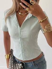 PariChic French Blouse, Short Sleeves, Blue/White Stripes, Fitted, Buttons. Elegant And Casual, Ideal For The Office Or University In Summer. - 綠色 - 查看 4