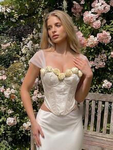 SHEIN 女士3D立体花卉装饰斜肩休闲百搭约会外出上衣 - 杏色 - 查看 1