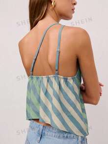 Nöista Top halter a rayas con tirantes plateados ajustables y un lazo en la espalda con cierre de moño para un ajuste personalizable. Primavera, verano, mujer. - Verde - Ver 2