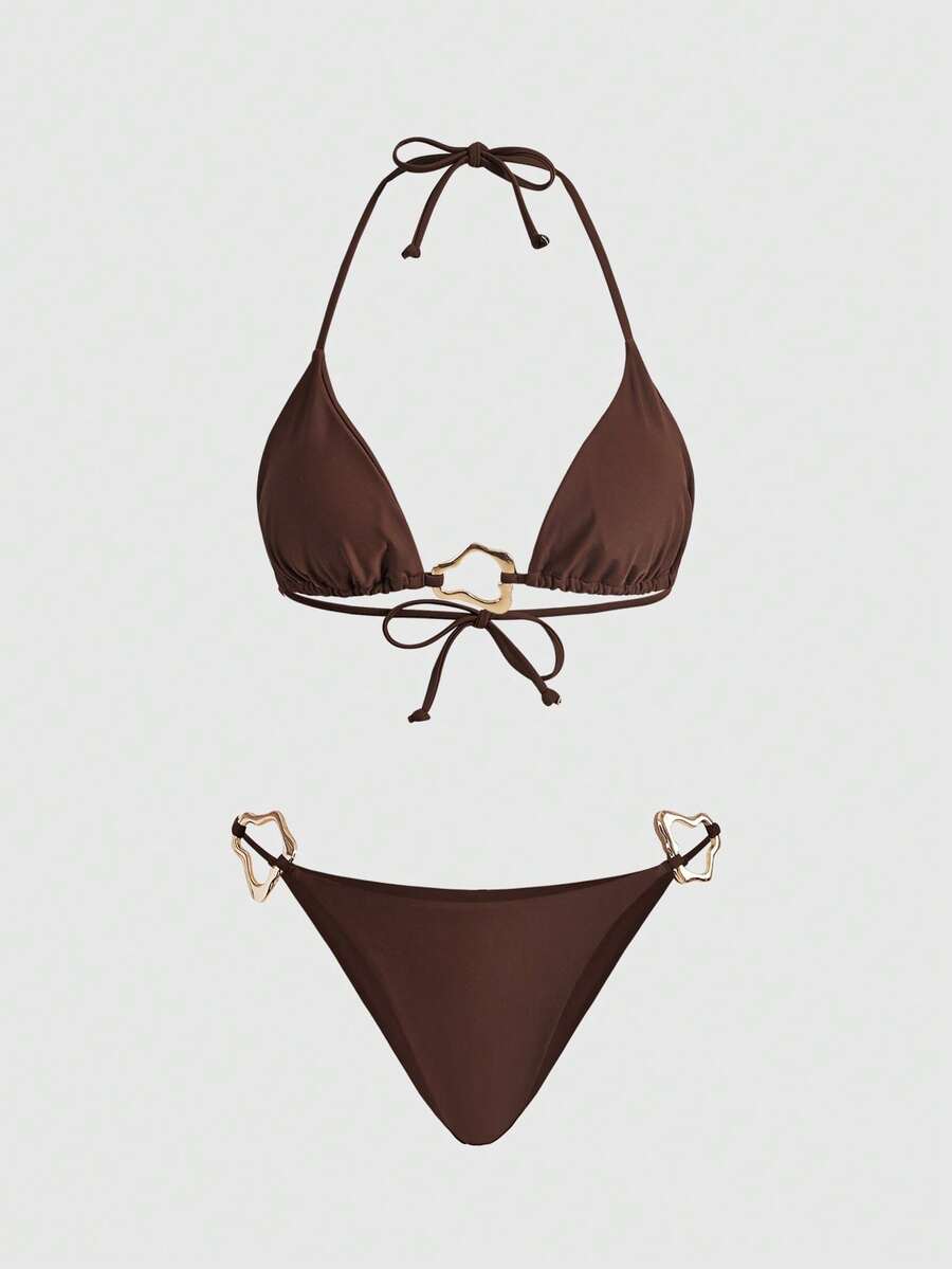 ROMWE Avant Women's Summer Bikini Set, Made Of Solid Color High Elastic Fabric, Decorated With Metal Accessories, Sexy And Hot Girl Y2K Bikini Set, Suitable For Party, Music Festival, Women's Beach Outfit, Women's Holiday Outfit, Women's Beach Wear, Women's Summer Beach Bikini, Outdoor Water Sports Or Surfing Clothing For Summer Vacation - Brown - View 1