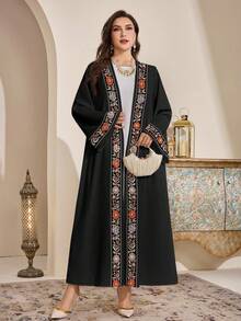 SHEIN Najma Plus Size Arabic Print Modest Long Robe - White - View 8