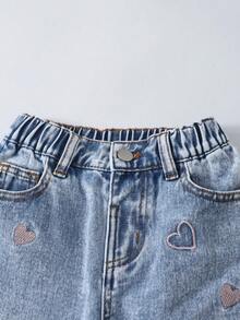 SHEIN Vintaside Kids Quần jean denim xanh nhạt thêu hoa cho bé gái (size nhỏ), dáng ống rộng thoải mái, phong cách ngọt ngào và cổ điển. - Rửa nhẹ - Xem 4