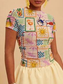 Travachic Áo kiểu nữ tay ngắn ôm dáng, chất liệu lưới xuyên thấu, xếp ly, họa tiết in, kiểu dáng thường ngày, thích hợp cho kỳ nghỉ, thư giãn và các dịp thoải mái khác, thuộc bộ sưu tập Xuân/Hè 2026. - Nhiều màu - Xem 3