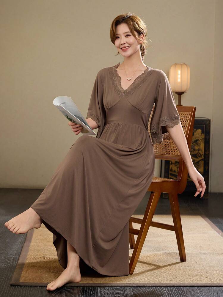 Women's Elegant Knit Lace Patchwork Ruffle Hem Midi Nightgown, Summer