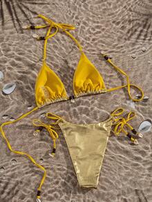 Swim SXY Bikini de dos piezas con parte superior de tela metálica brillante y Bottom con triángulo atado con cuentas, estilo sexy para vacaciones en la playa - Dorado - Ver 2