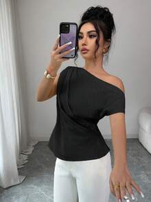 Elenzga Blusa de mujer nueva para primavera/verano, de diseño asimétrico elegante en los hombros, con textura plisada, de unicolor minimalista, holgada y favorecedora, adecuada para festivales, reuniones, uso casual y laboral, con bajo curvo, en color amarillo claro - Negro - Ver 8