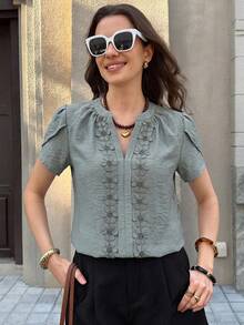 SHEIN Clasi Romantic Elegant Decorative Ribbon Notch Collar Blouse - Green - View 5