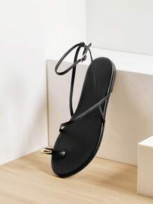 SHUZIA Women's Casual Comfy Strappy Toe Ring Flat Sandals - Black - View 5