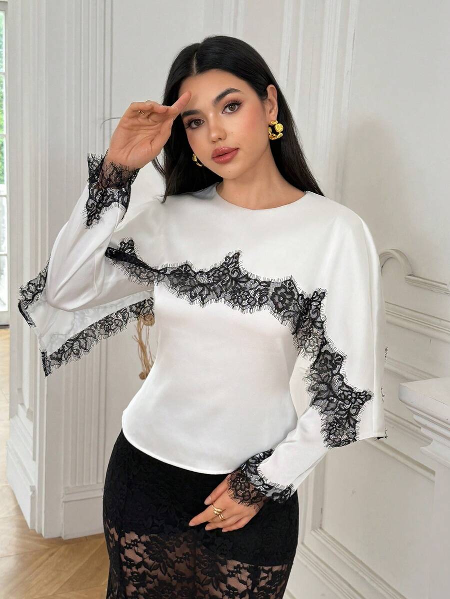 Modelyn Áo kiểu nữ thanh lịch cổ tròn tay dài phối ren tương phản - trắng - Xem 1