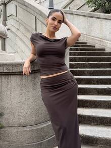 Marta Soriano 不对称褶皱斜肩上衣和高开叉褶皱低腰裙夏季套装，女装，粉色，女士优雅不对称，褶皱，开叉大腿无袖修身咖啡棕色蝙蝠袖裙女两件套服装，春夏，休闲日常穿着 - 咖啡棕 - 查看 6