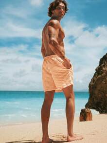 Pantalones cortos a rayas para hombre HIMLAND en tela tejida transpirable, bañadores amarillos a rayas para hombre, pantalones cortos de natación amarillos a rayas para hombre, pantalones cortos de playa para hombre, ropa de playa para hombre, vacaciones, regalos del Día del Padre - Naranja - Ver 2