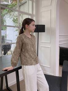 DAZY V-Neck Loose Lantern Sleeve Textured Pattern Tween Girls Blouse - Khaki - View 5