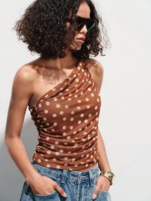 Lumivelle Top femme d'été marron à pois, coupe asymétrique, design asymétrique, épaule unique avec nœud, plissé, tenue printemps/été pour Pâques et festival de musique, top de soirée, robe de plage, tenue de vacances d'été, top marron décontracté pour vacances, plage, croisière, voyage, romantique, à la mode, polyvalent, confortable, style bohème, tenue de plage, minimaliste pour le quotidien, style campagnard, essentiel, motif à pois, tenue décontractée de vacances - Tabac - Voir 5