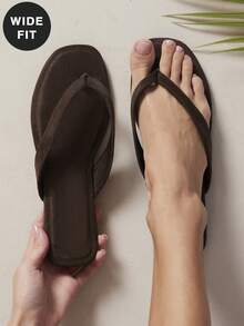 SHUZIA Sandal đế bằng dáng rộng thoải mái dành cho nữ. - Cà phê nâu - Xem 2