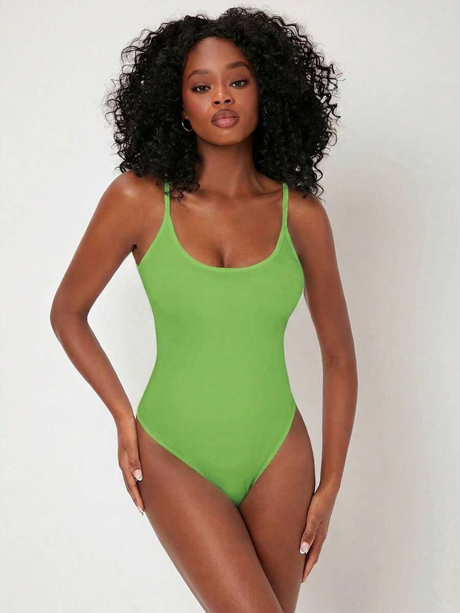 SHEIN BASICS 女款夏季休閒素色圓領細肩帶連身衣 夏季服飾 - 綠色 - 查看 1